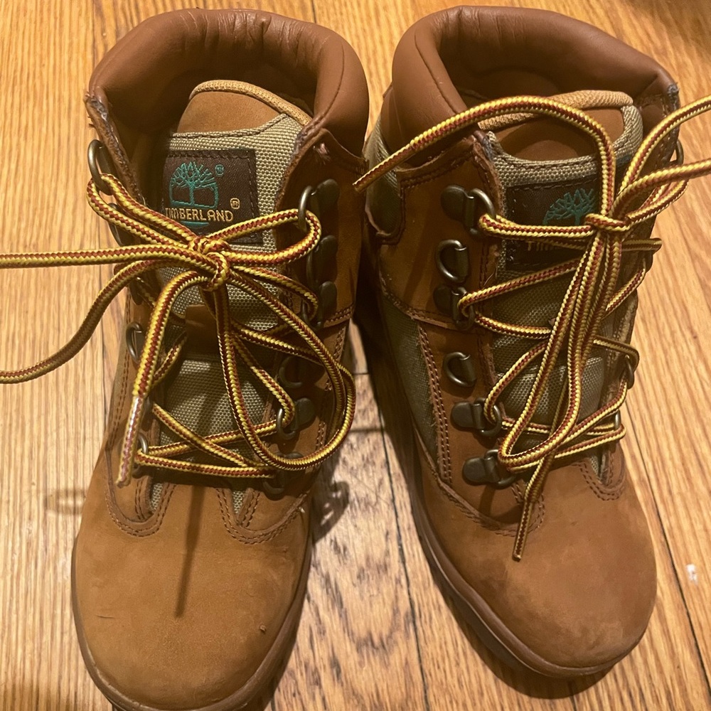 Timberland - Picture 2 of 2